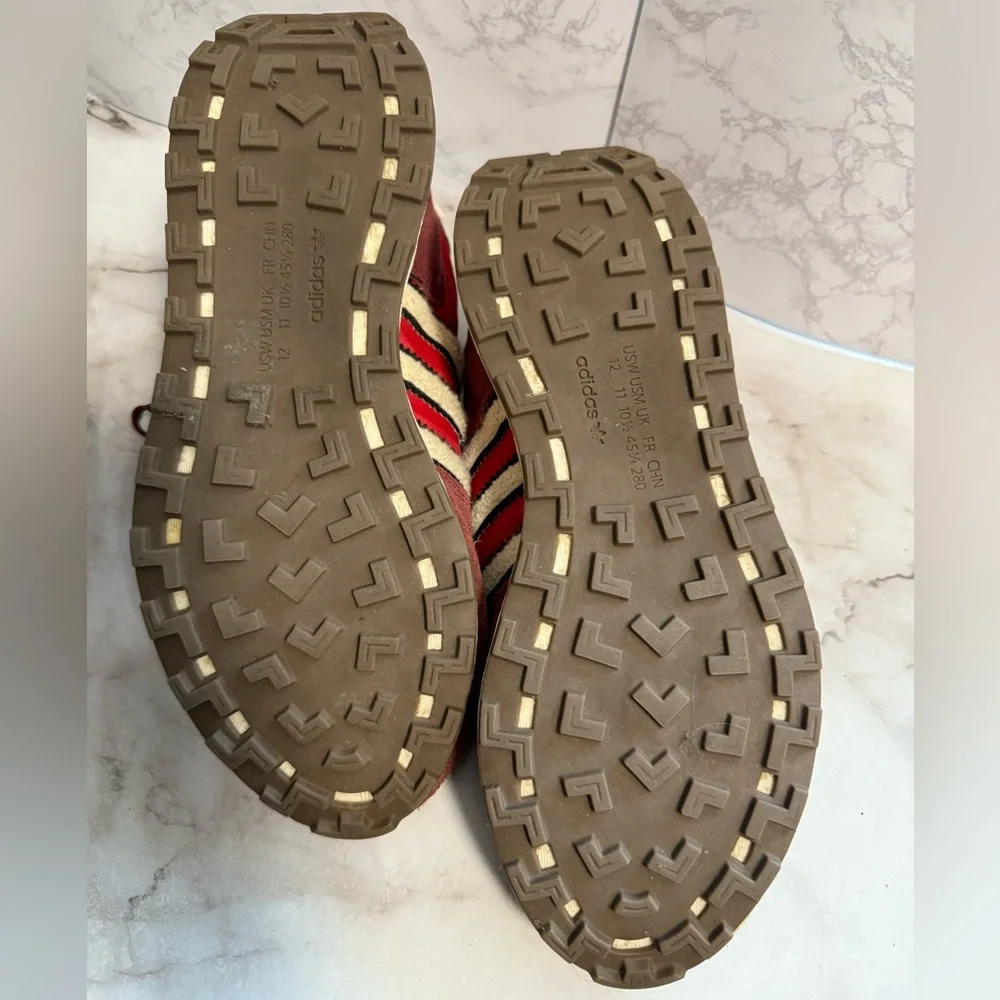 EUC Adidas Men's Burgundy and Red Sneakers - Picture 5 of 8